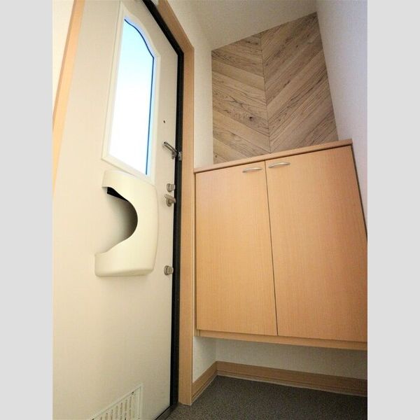 サニーハウス102号室 玄関