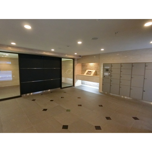 フェニックス新横濱クアトロ エントランス