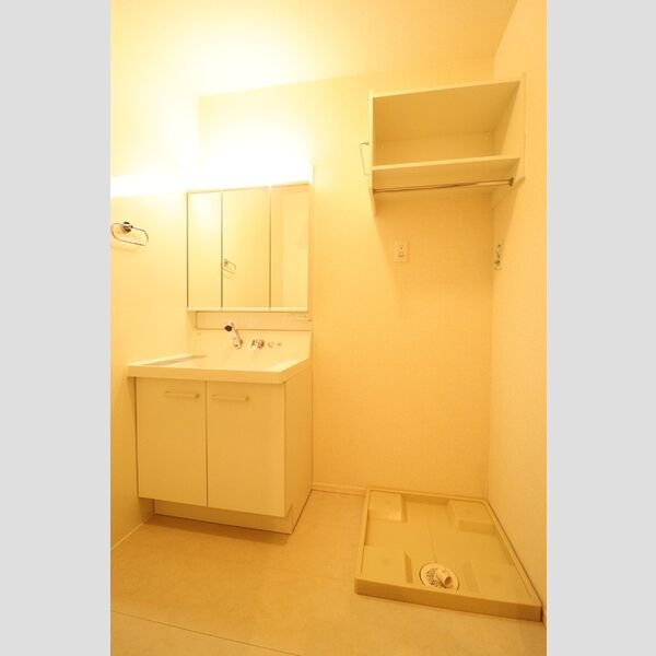 ルードハーネ 洗面所・洗濯機置き場