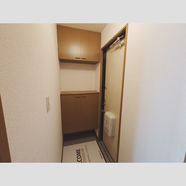 ルミエール　Ⅱ201号室 玄関