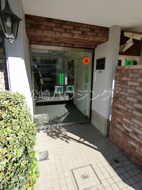 第２三富ビル1階 エントランス