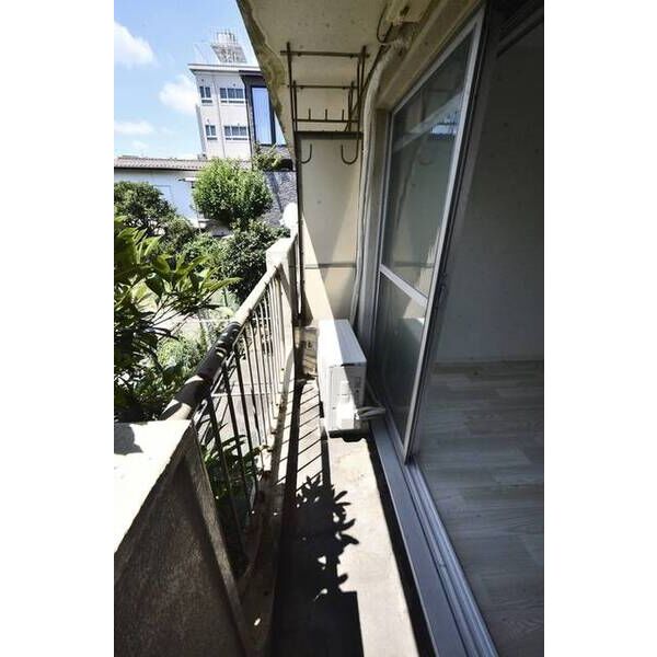 メゾン・ド・富士見町0205号室 バルコニー