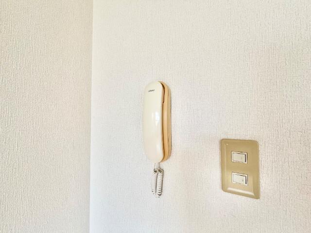 ラルクアンシェル101号室 インターホン