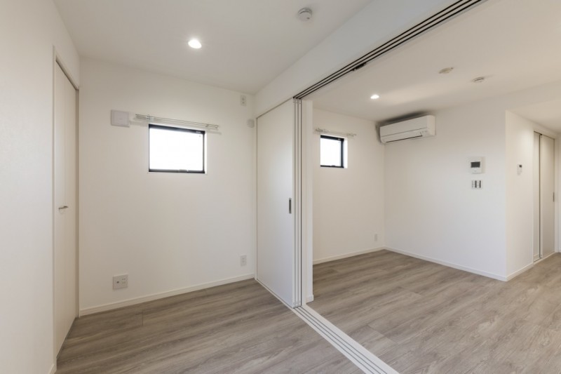 カーサ西鶴間1階 リビング