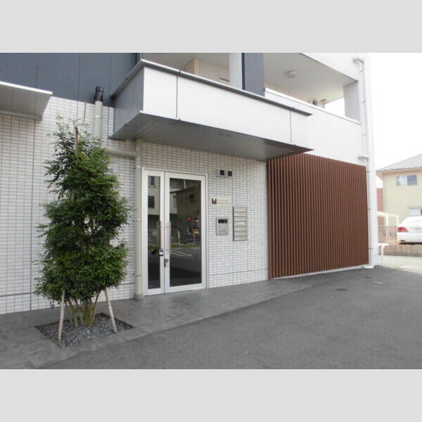 カーサコート熊谷101号室 エントランス