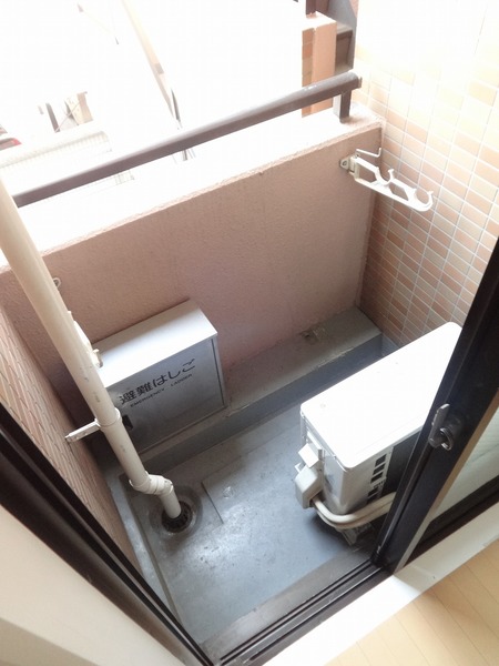 ライオンズマンシヨン三鷹台206号室 バルコニー