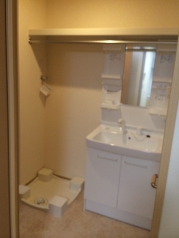 プリムローズＢ2階 洗面