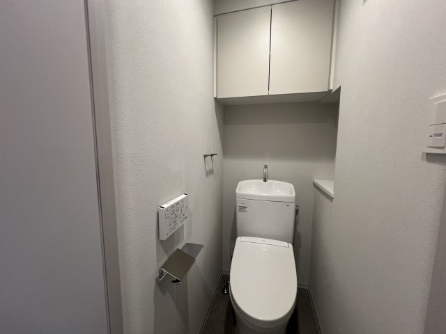 SYFORME SHINKOYASU803号室 ※同タイプ参考写真です（カラータイプが異なる場合がございます）