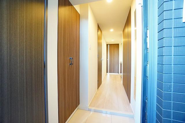 Weave Base Itabashi Honcho7階 玄関