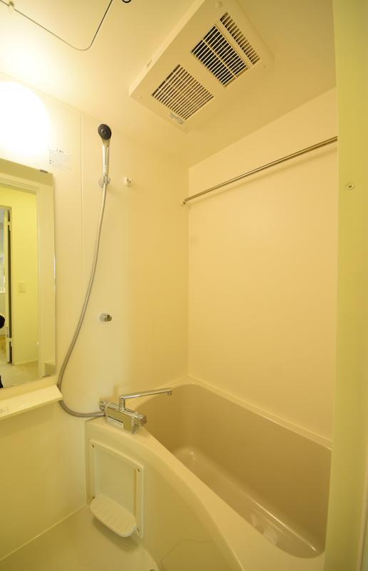 グランエッグス池袋要町1階 玄関