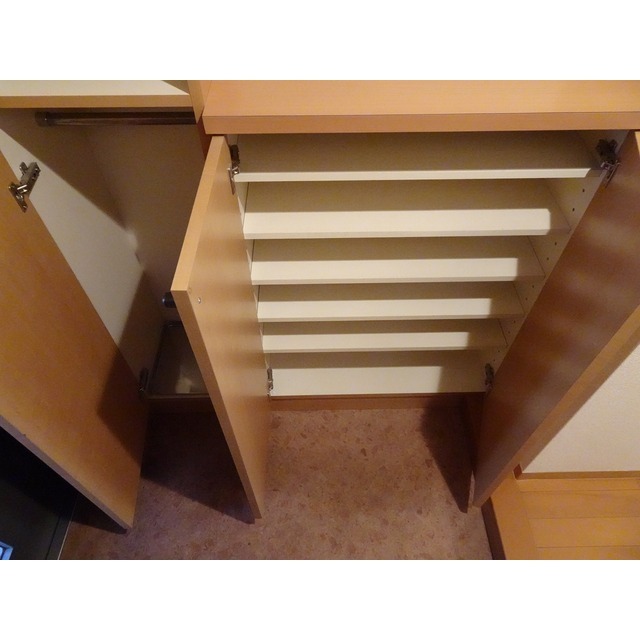 フォレストフローラ0403号室 靴箱