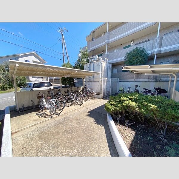 エクセルハイム海宝 駐輪場