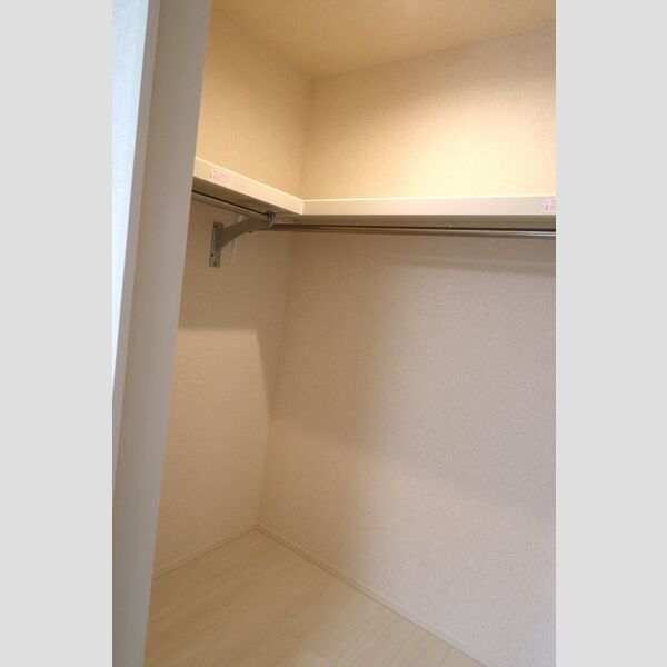 ルシエール上尾原市 ウォークインクローゼット
