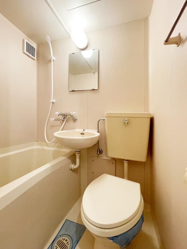 ウィル東府中2 玄関