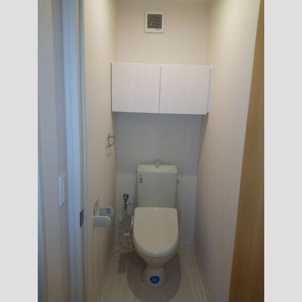 セジュールZENⅢ　C202号室 温水洗浄暖房便座