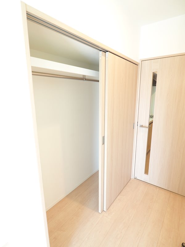 レジディア新御徒町Ⅱ6階 収納