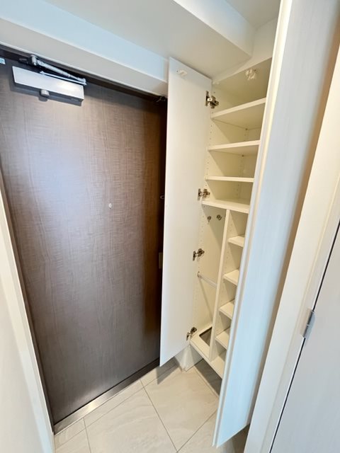 クロスレジデンス日本橋浜町 収納