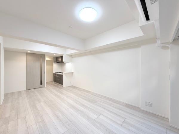 エレミ本蓮沼1階 リビング