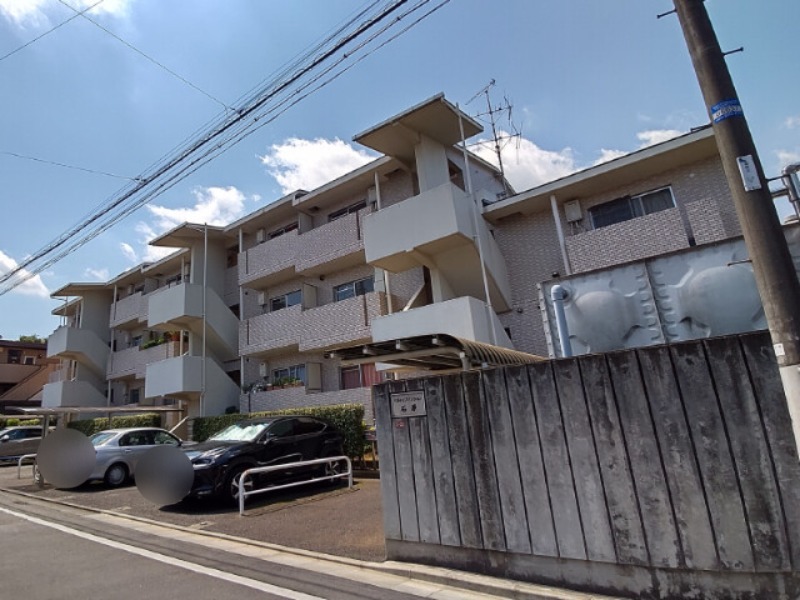 ヒルトップマンション石原1階 外観