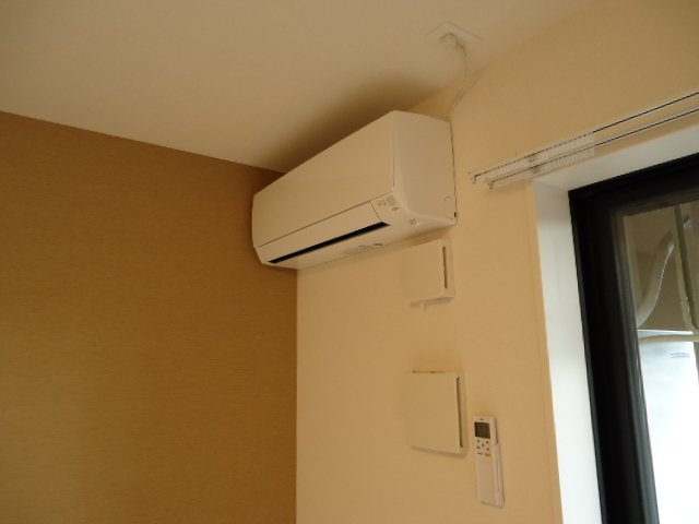 エレガンスエイト エアコン
