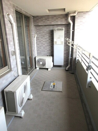 ライオンズステージ目黒本町 バルコニー　※2022年3月撮影