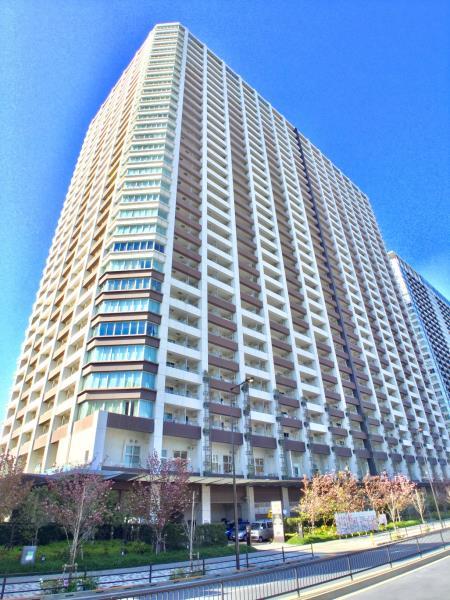 Ｂｒｉｌｌｉａ　有明　Ｓｋｙ　Ｔｏｗｅｒ 外観