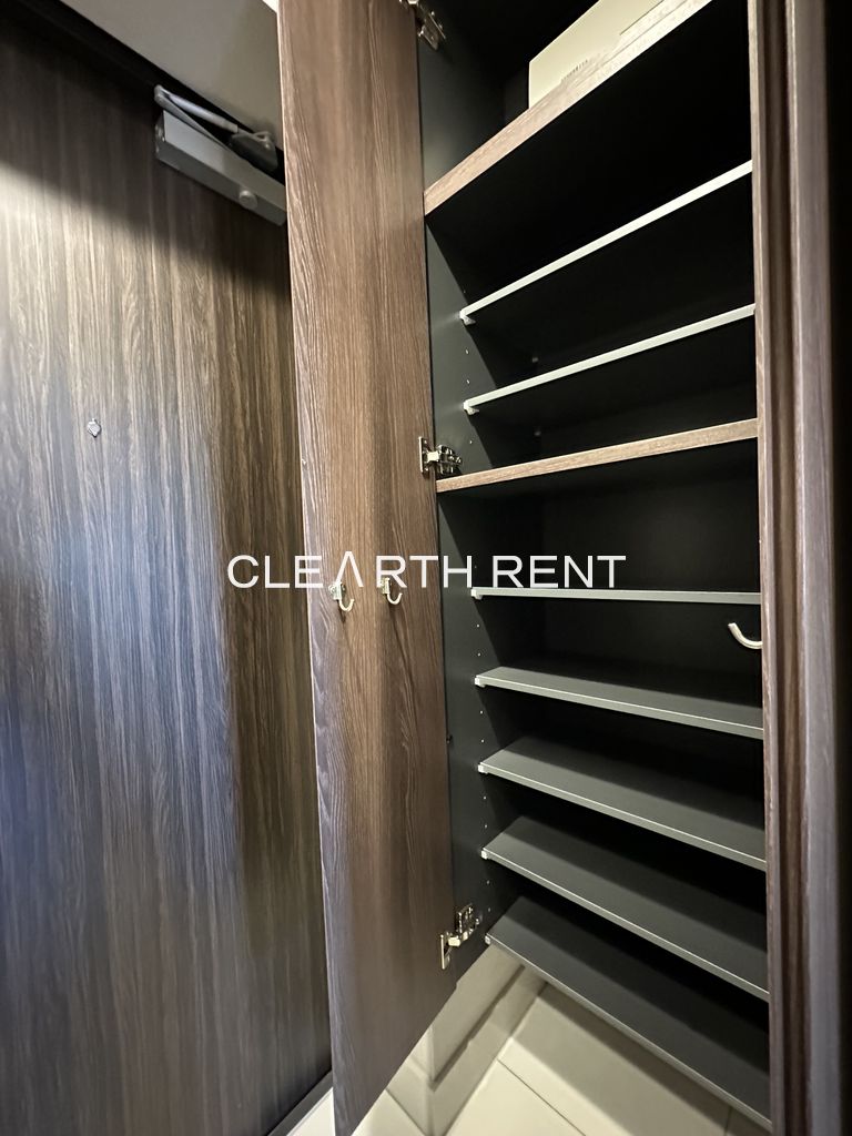 コンシェリア横濱元町 ＴＨＥ ＲＥＳＩＤＥＮＣＥ2階 玄関