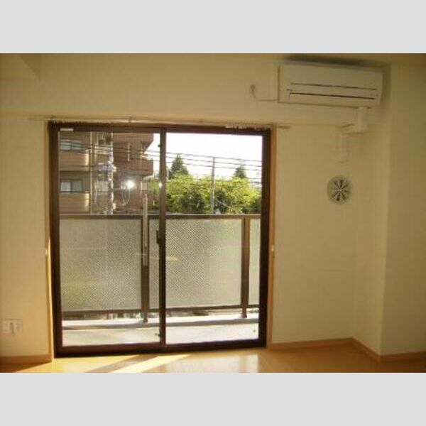 ボナールコート402号室 洋室(エアコン付)