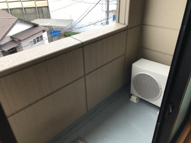 ＳＵＮ　ＣＲＯＳＳ　ＲＯＡＤ303号室 ベランダ