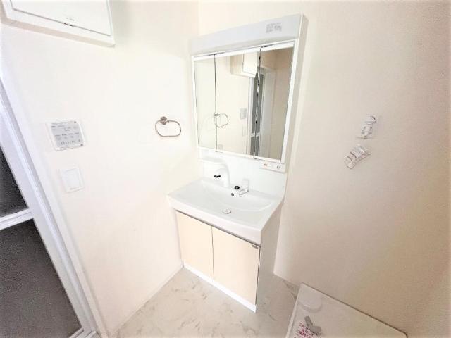 パルジェ岸根公園 洗面