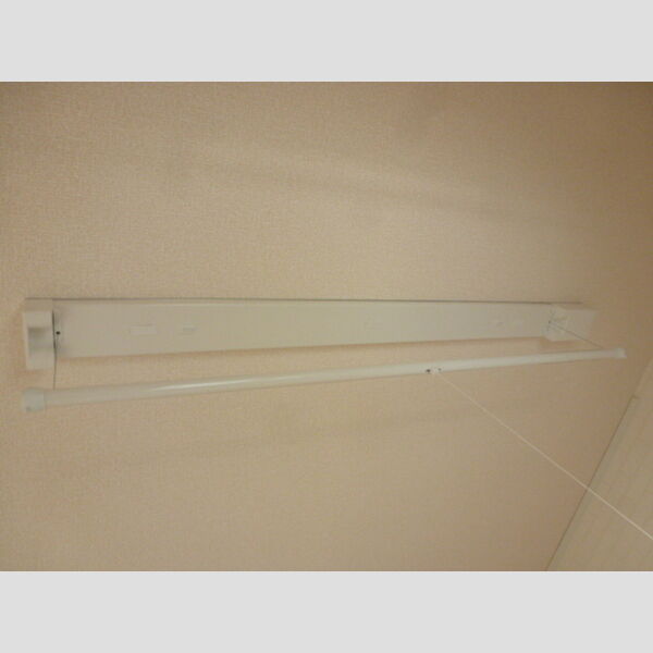 プレミール103号室 室内物干し