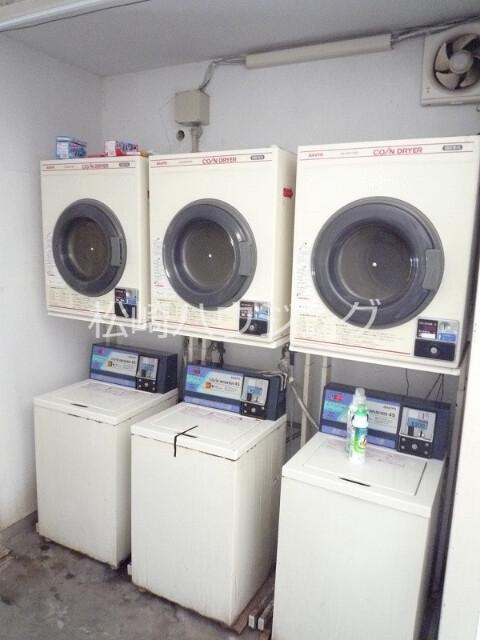 ホワイトヒルズ1階 部屋その他