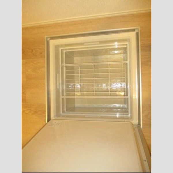 CLASSEUM都賀103号室 床下収納