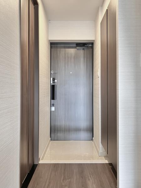 カールスルーエ吉祥寺2階 玄関