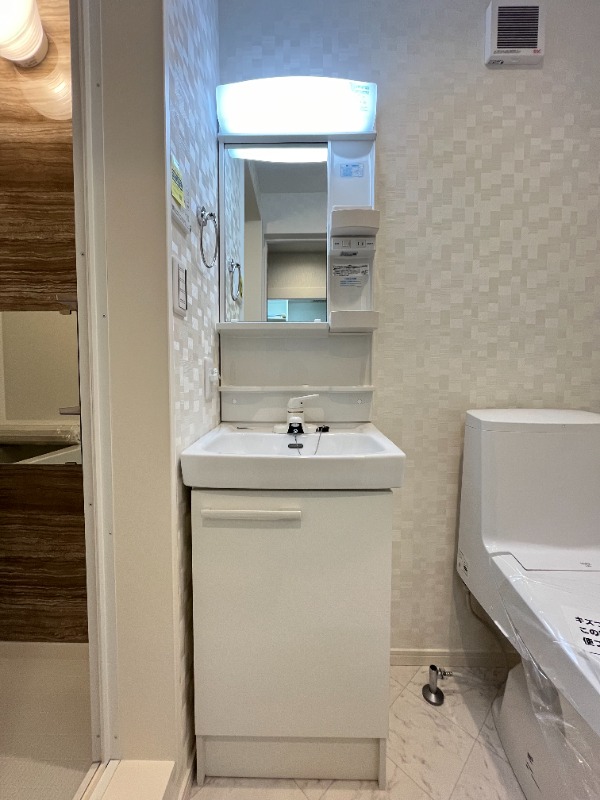 M・Yメゾン百合ヶ丘2階 洗面