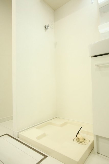 メゾン・ド・ソレイユ蒲田 室内洗濯機置場