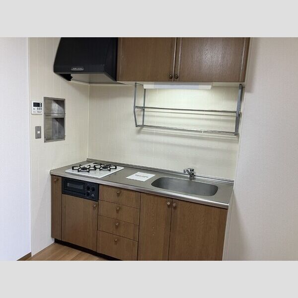 トリニシティ　弐番館101号室 システムキッチン