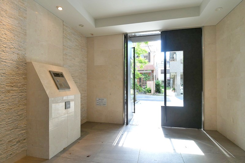 ジーベック東日暮里サウス6階 外観