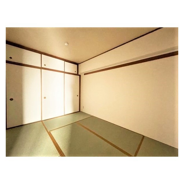 グリーンフィールド大山 和室　6帖