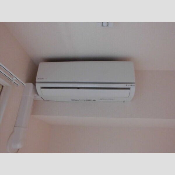 ハピネスⅢ103号室 エアコン