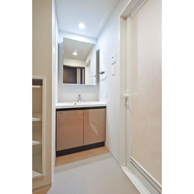 ルネサンスコート上野入谷 内観