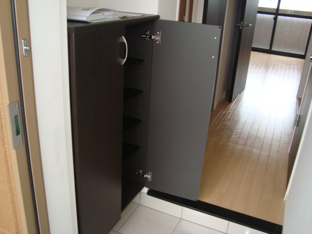 フォーマルハウト 下駄箱