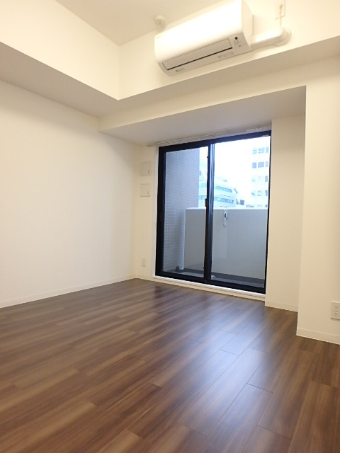 セレニティコート虎ノ門13階 洋室にエアコン付！