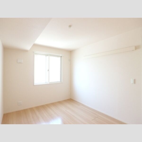VILLETTA205号室 洋室6帖