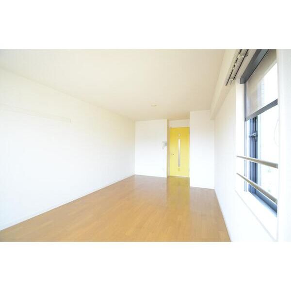 フォンターナ相模大野101号室 リビング