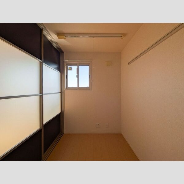 Villa　Etude　Court303号室 洋室