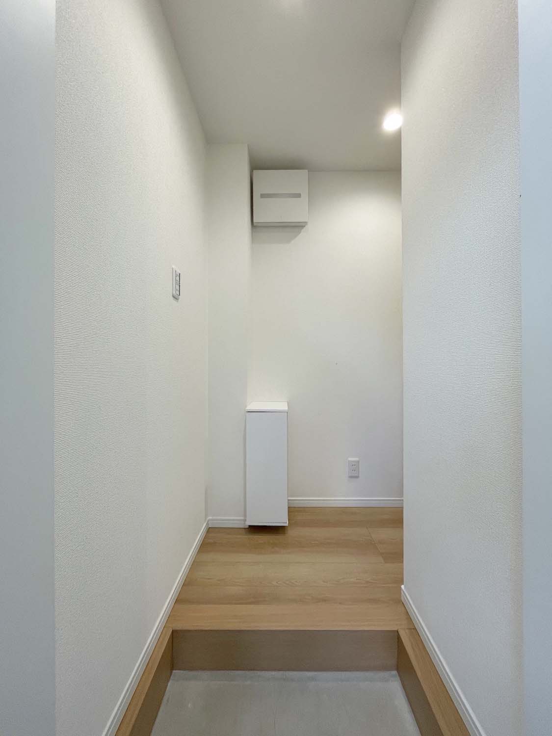 CASA　SERENA103号室 玄関