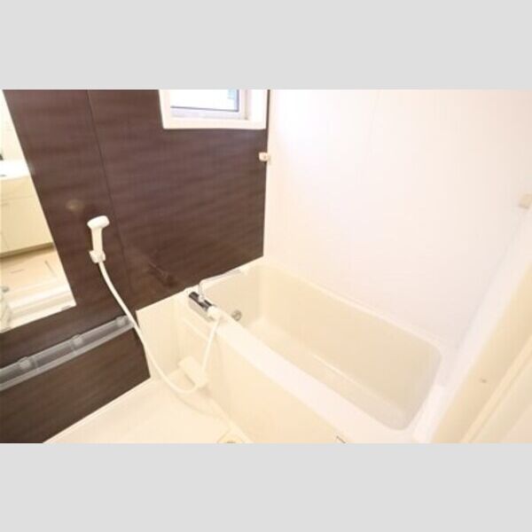 サン・デボーテ103号室 浴室