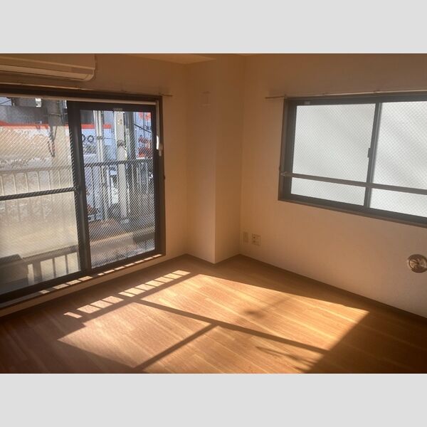 フルリール リビング