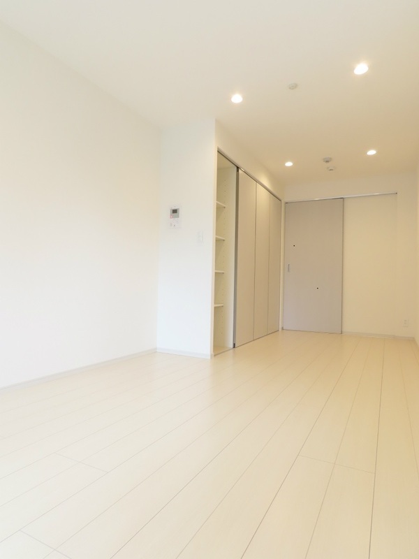 リブリ・グランディール西新井Ⅱ 内観